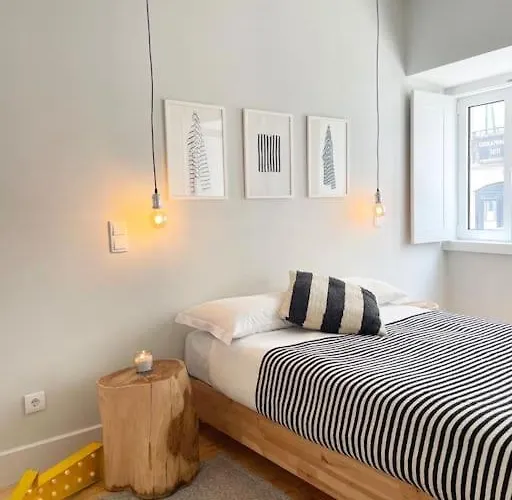 Charming Lapa With A Private Patio *