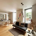 Apartment Charming Lapa With A Private Patio