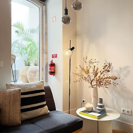 Apartment Charming Lapa With A Private Patio